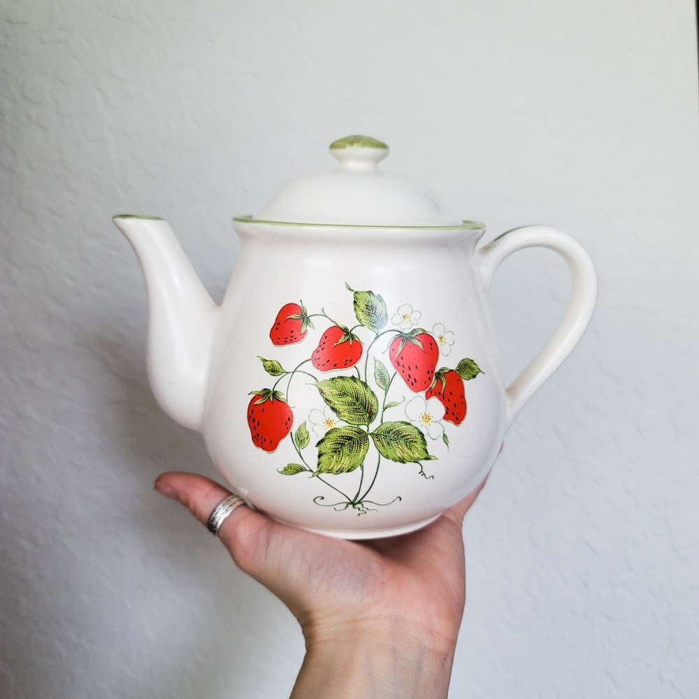 Strawberry Japanese Teapot